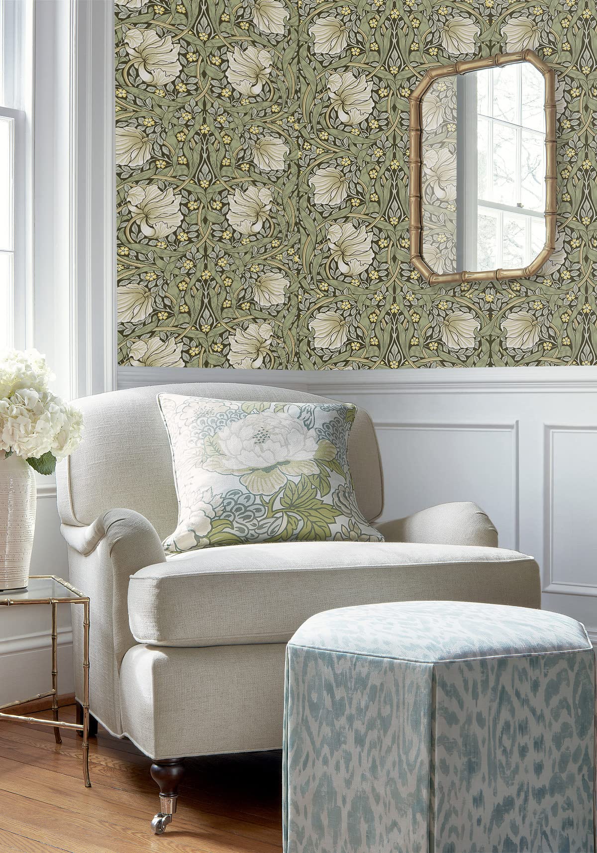 HAOKHOME matte finish wallcovering with subtle texture for refined interiors