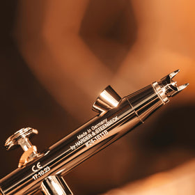Harder and Steenbeck includes 2ml and 5ml gravity cups