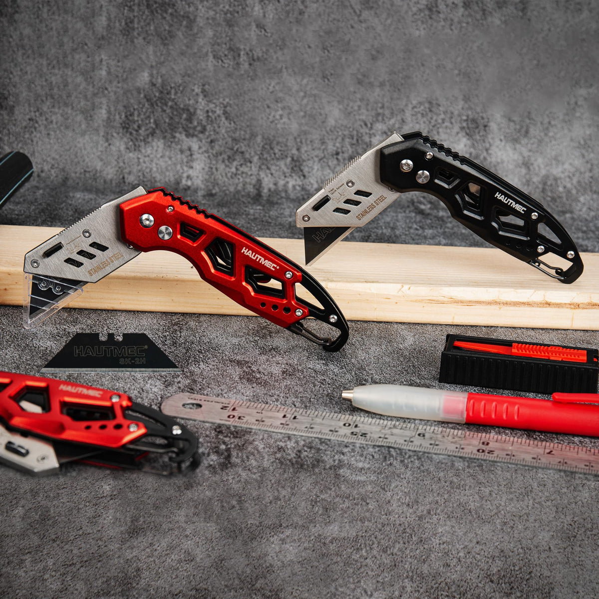HAUTMEC folding knife with ergonomic hollow design reduces hand fatigue.