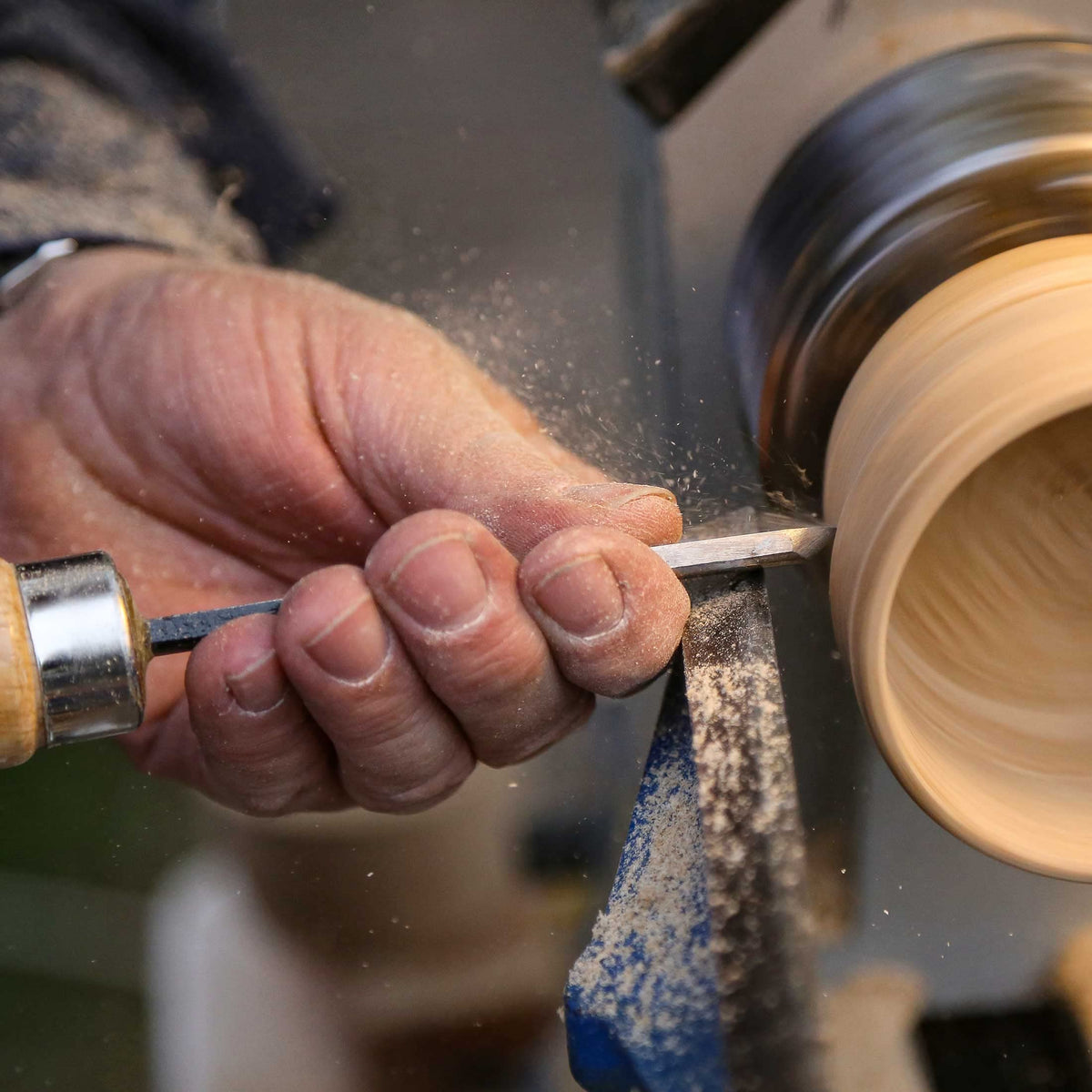 HAUTMEC gouge trio in 1/4, 1/2, 3/4 inch sizes for versatile shaping.