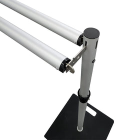 Hecis tool-free installation simplifies backdrop assembly and adjustments.