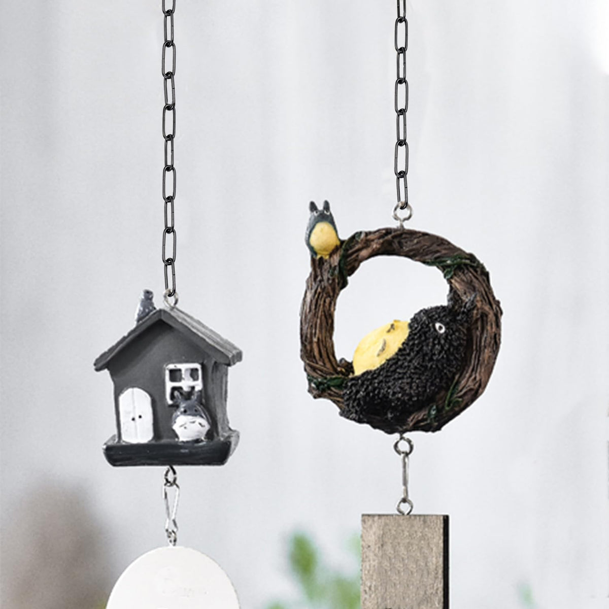 Hedume rugged suspended chain extension for reliable indoor use.