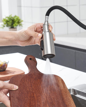 High-pressure blade spray mode removes stubborn residue efficiently