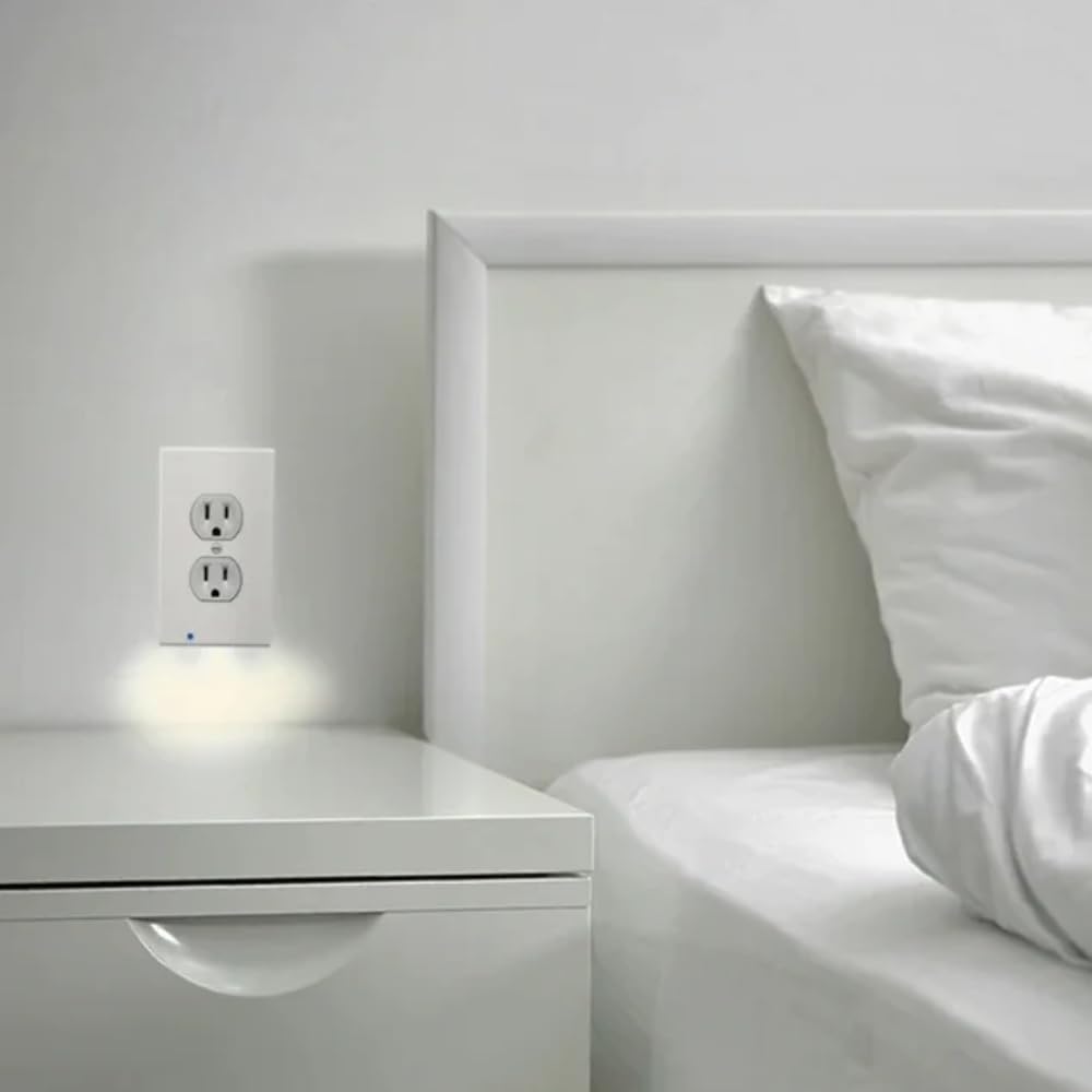Hello Light GFCI-compatible model suitable for protected outlets