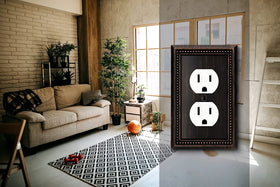 Henne Bery classic beaded detail wall plate adds traditional charm