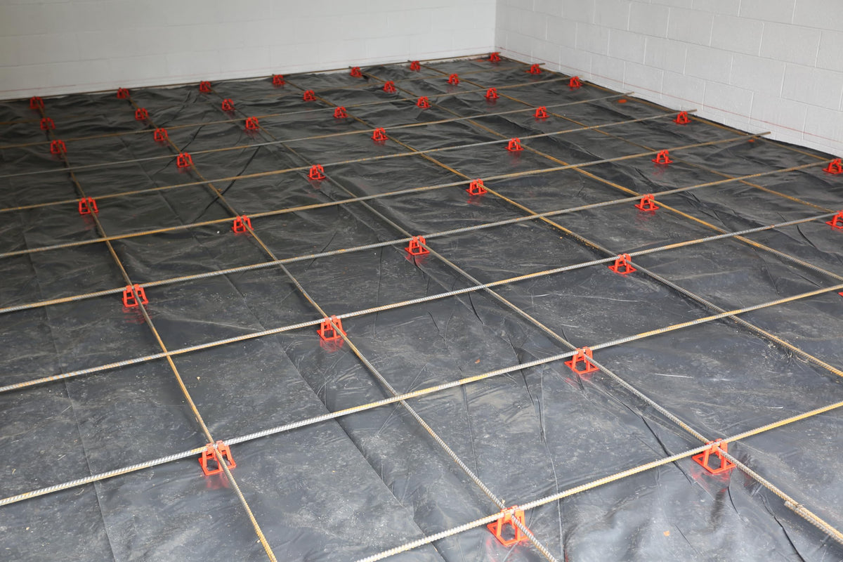 Hercules Plastic is designed for #4 rebar with compatibility for fiberglass bars.