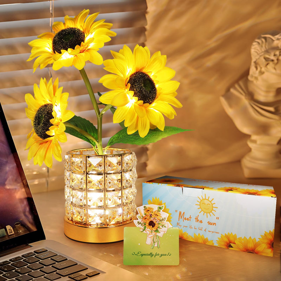 HESUSLA Sunflowers Flower Lamp on table with warm ambient glow for evenings.