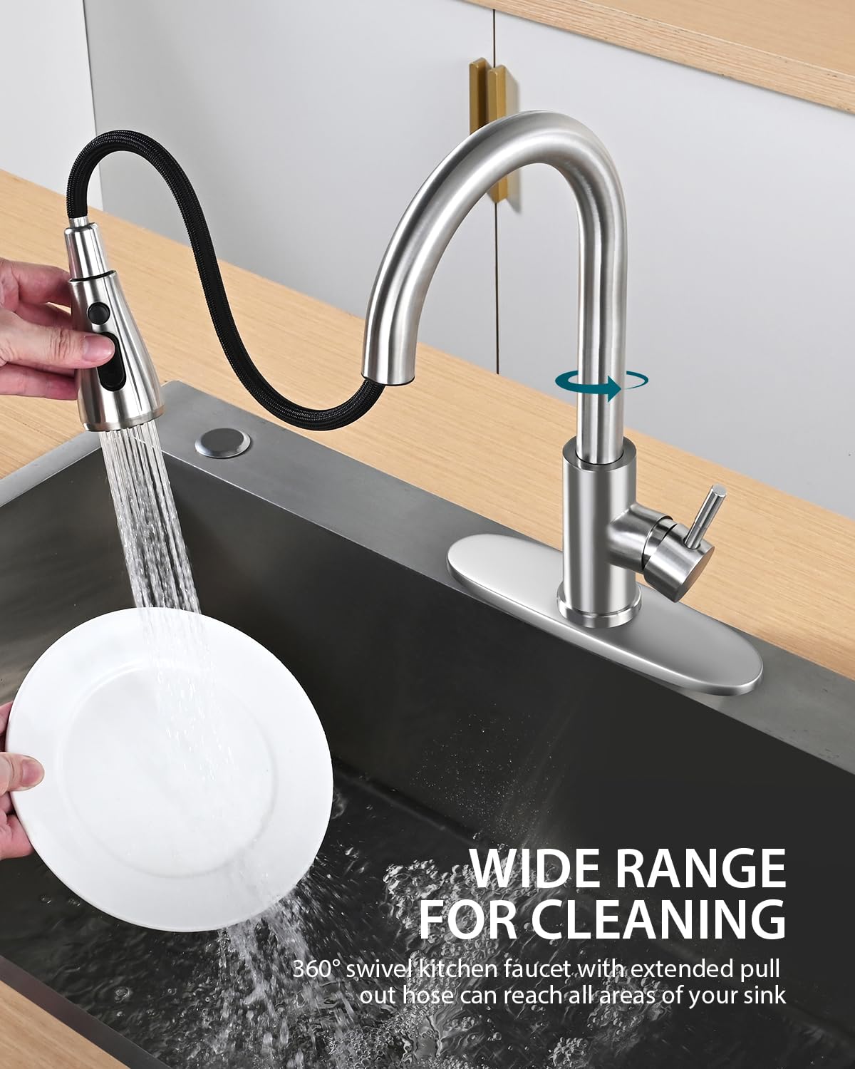Hiqufet brushed nickel finish resists fingerprints and water spots.