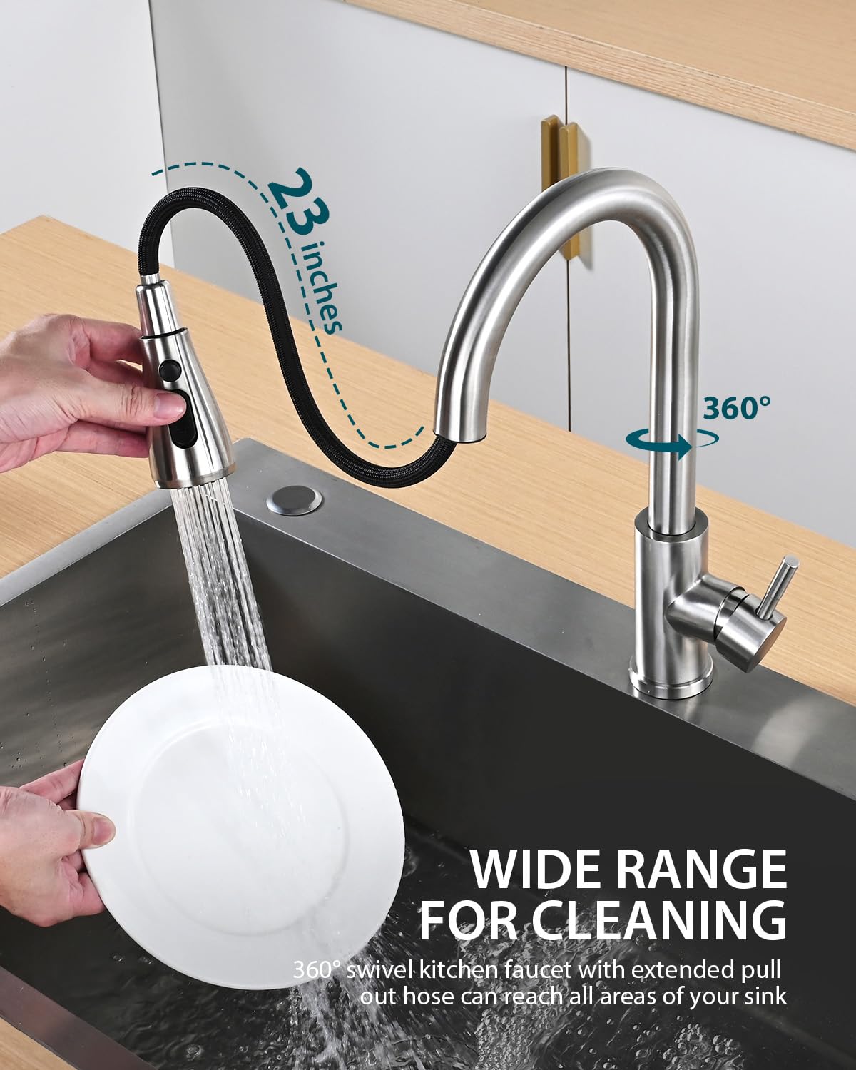 Hiqufet high-arc spout provides ample clearance for large pots and pans.