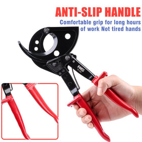 HKS Ratchet Cutter cutting copper cable in action demonstrates versatility.