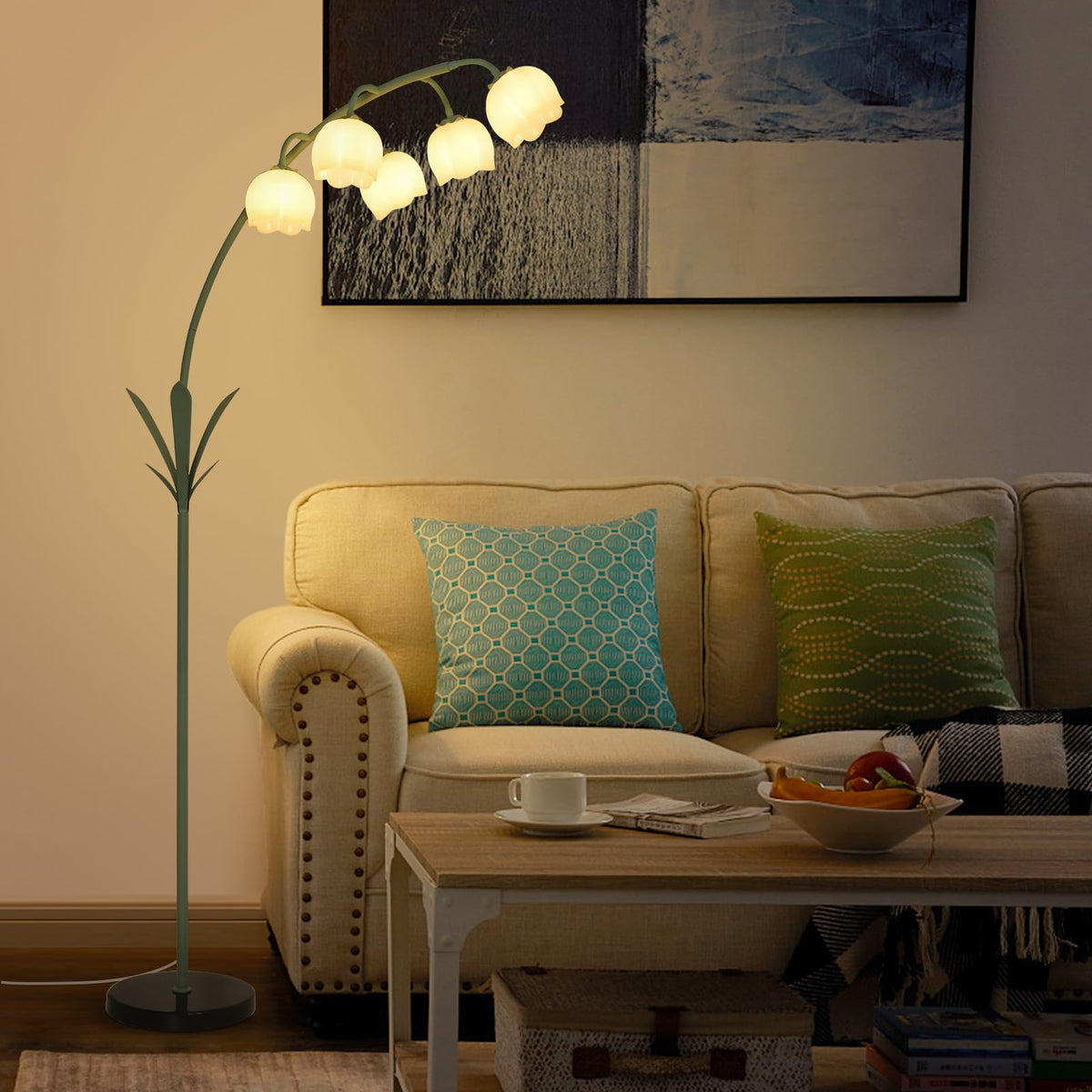 HMVPL includes 5 G9 LED bulbs for instant use.