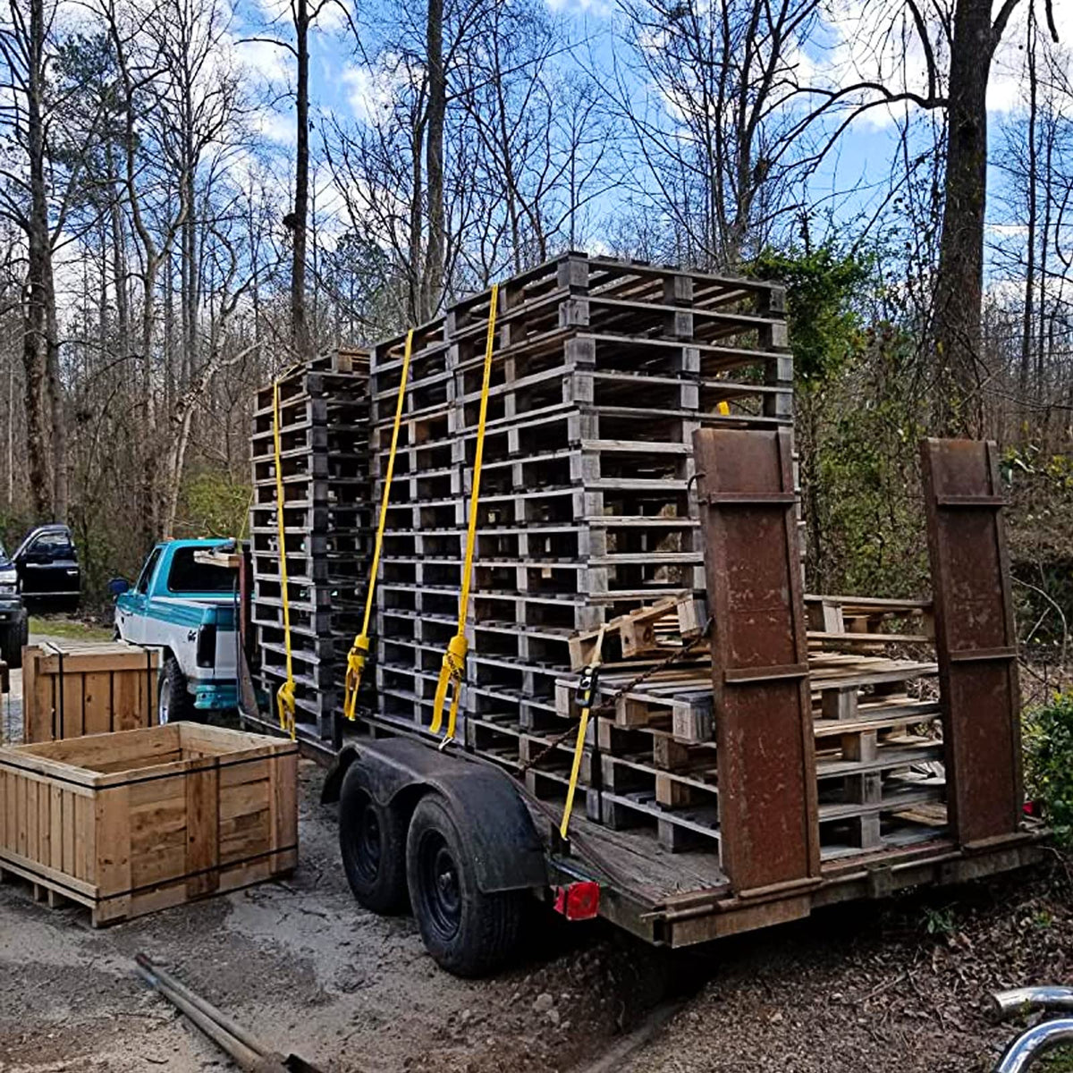 HNBun lawn equipment securement strap protects valuable gear during moves.