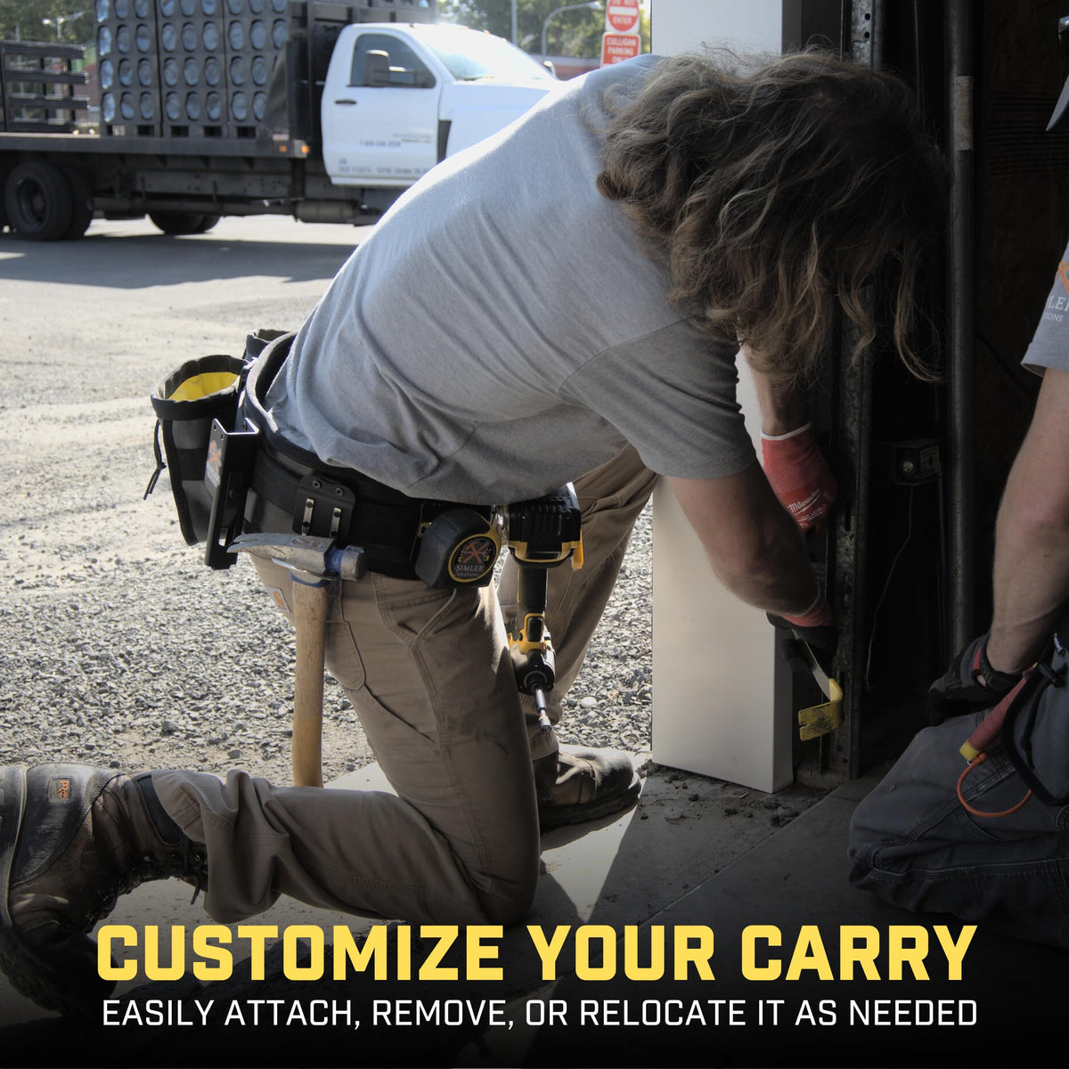 Holstery HammerMaster low-profile design maintains professional look.