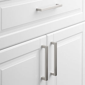 Homdiy 10-pack cabinet pulls installed on kitchen drawers.
