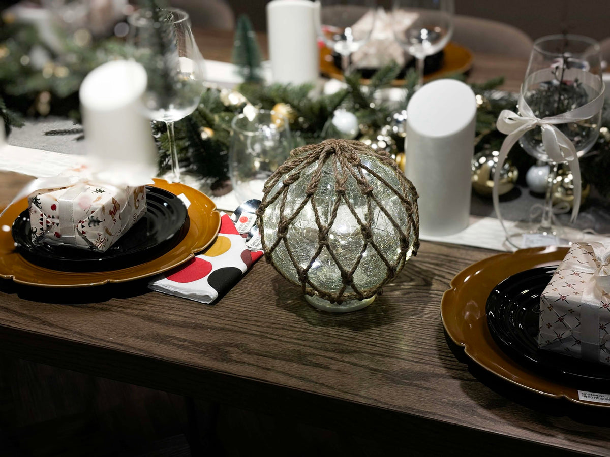 SailingStory 6-inch glow provides cozy lighting for beach-inspired spaces