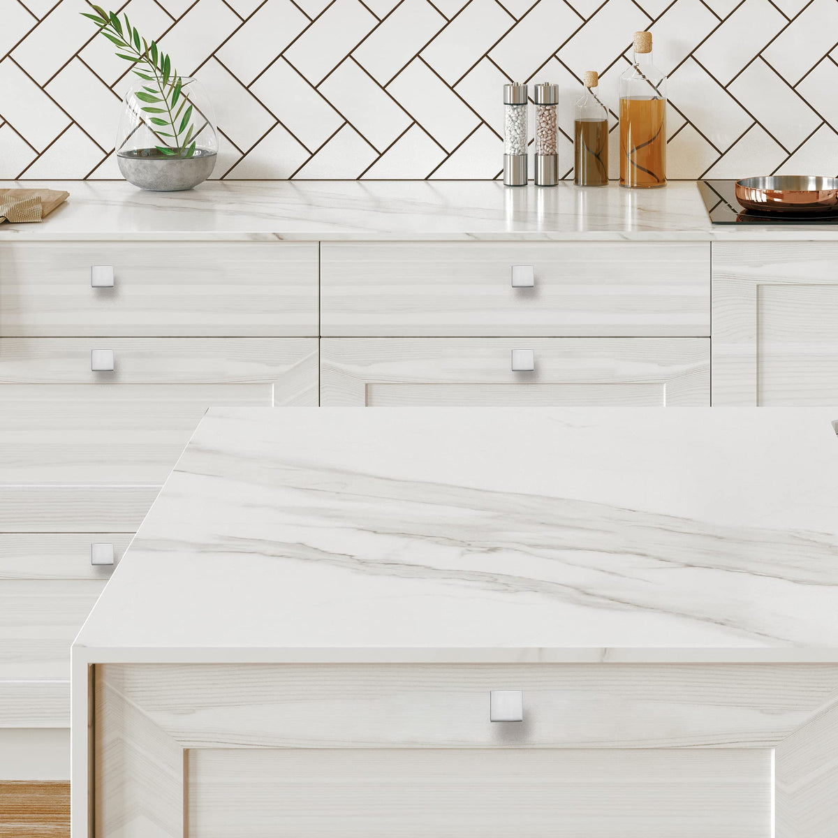 Home Expert 1-1/10 inch top diameter for precise, clean cabinet updates.