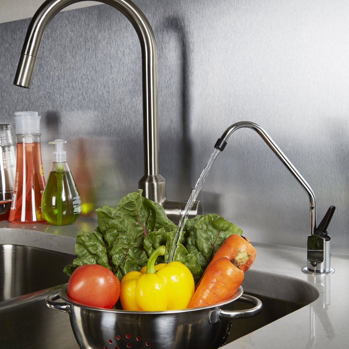 Home Master fast-flow-kit image demonstrates rapid 4.5-second fill rate