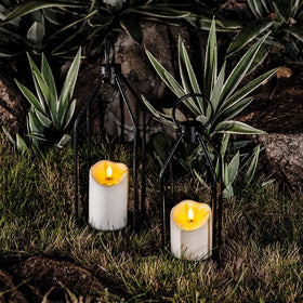 Homemory ivory plastic-shell candle provides a lifelike glow with no wax mess.