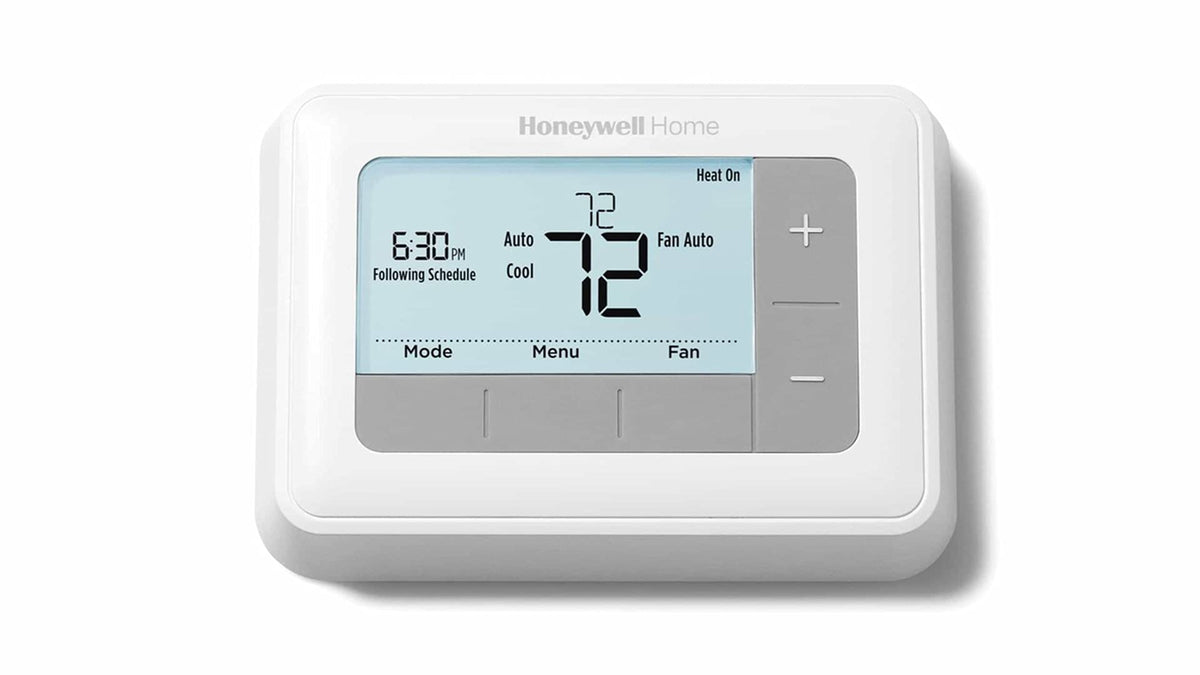 Honeywell Home RTH7560E with extra-large backlit display for easy reading.