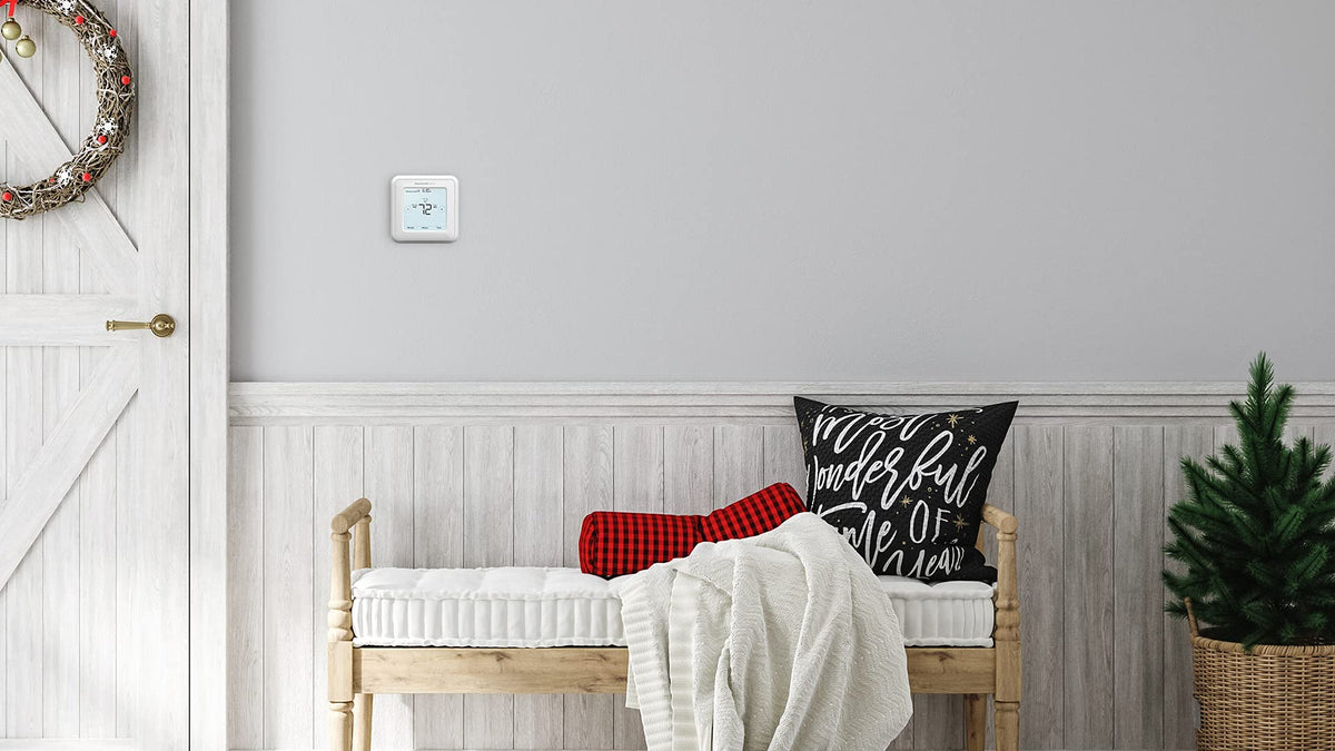 Honeywell Home RTH8560D scheduling options tailor comfort to your weekly routine