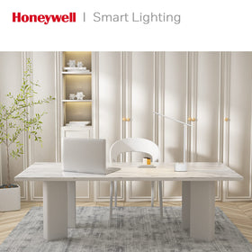 Sunturalux HWT-H01 portable design fits dorm desks and small spaces