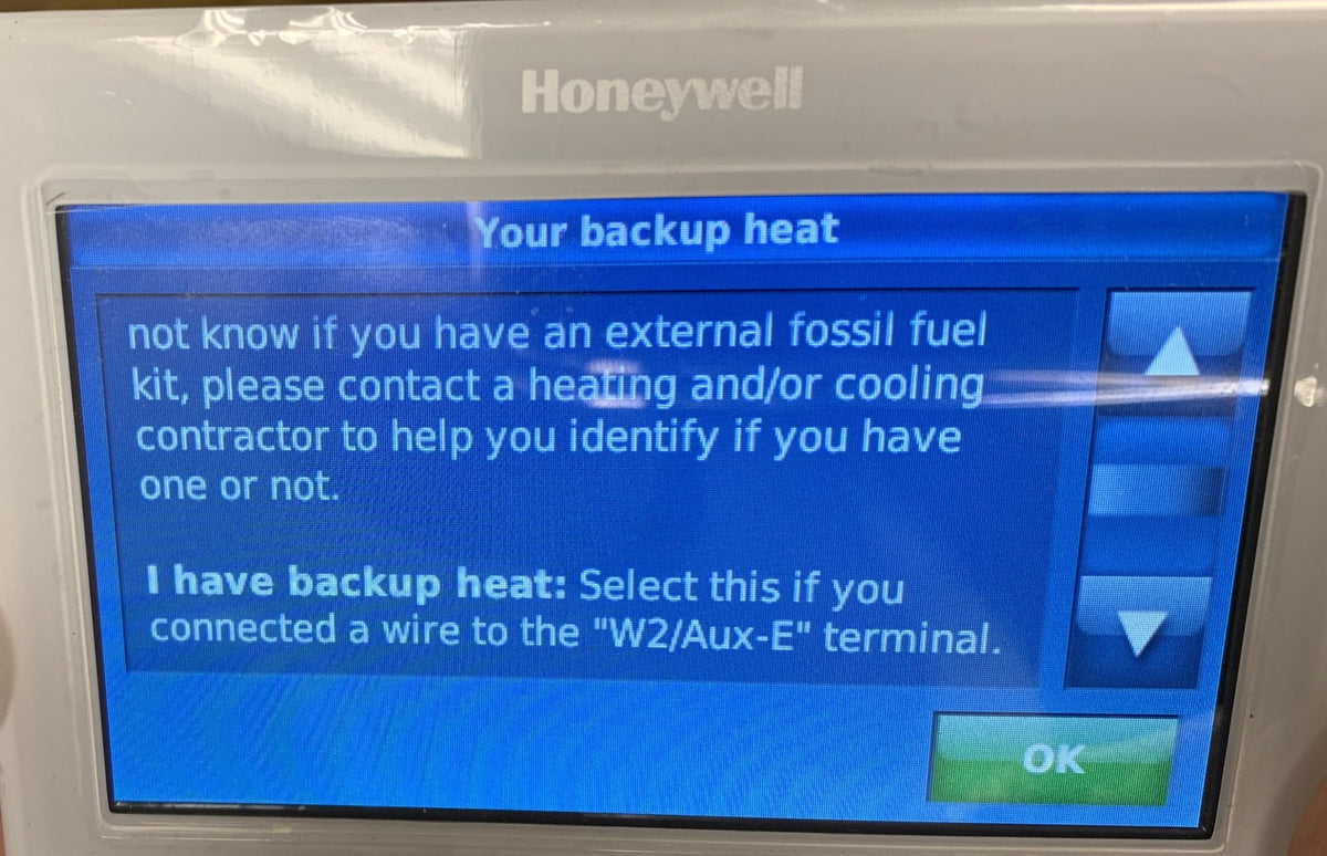 Honeywell TH9320WF5003 packaging image shows compact dimensions for quick setup.