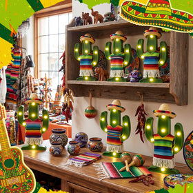 Honoson cactus light wall hanging notch enables easy display.