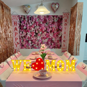 Honoson We Love Mom wall-hanging LED sign for wall decor