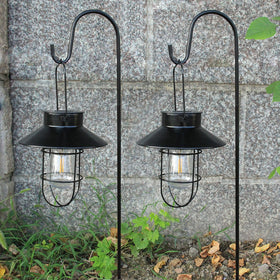 HOOEN camping-ready outdoor lanterns in black
