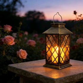 HOOEN waterproof solar lantern designed for outdoor durability