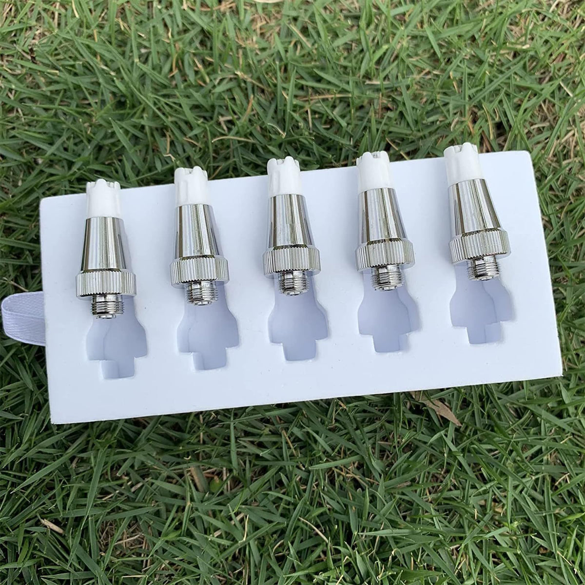 HORNEDI Seahorse Tips II close-up shows durable ceramic-metal tips.