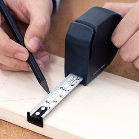 HOTO safety-rounded edges nylon-coated blade protects hands during use.