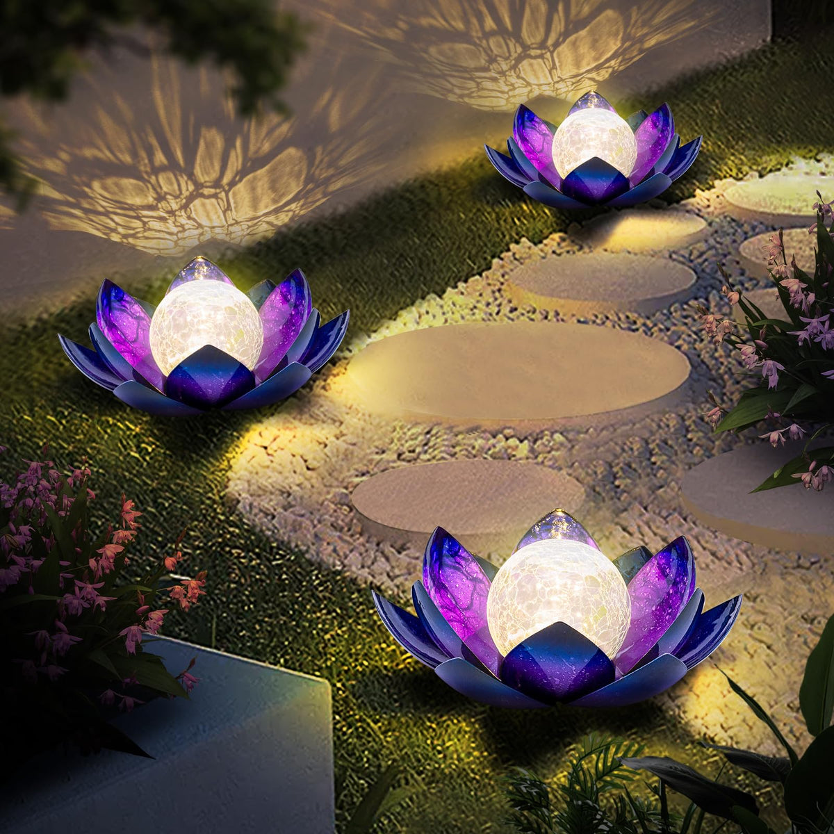 Huaxu Purple Lotus lamp makes a thoughtful outdoor gift for mom.