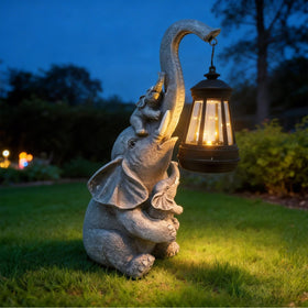 Hulonrua indoor-outdoor garden decor adds year-round appeal