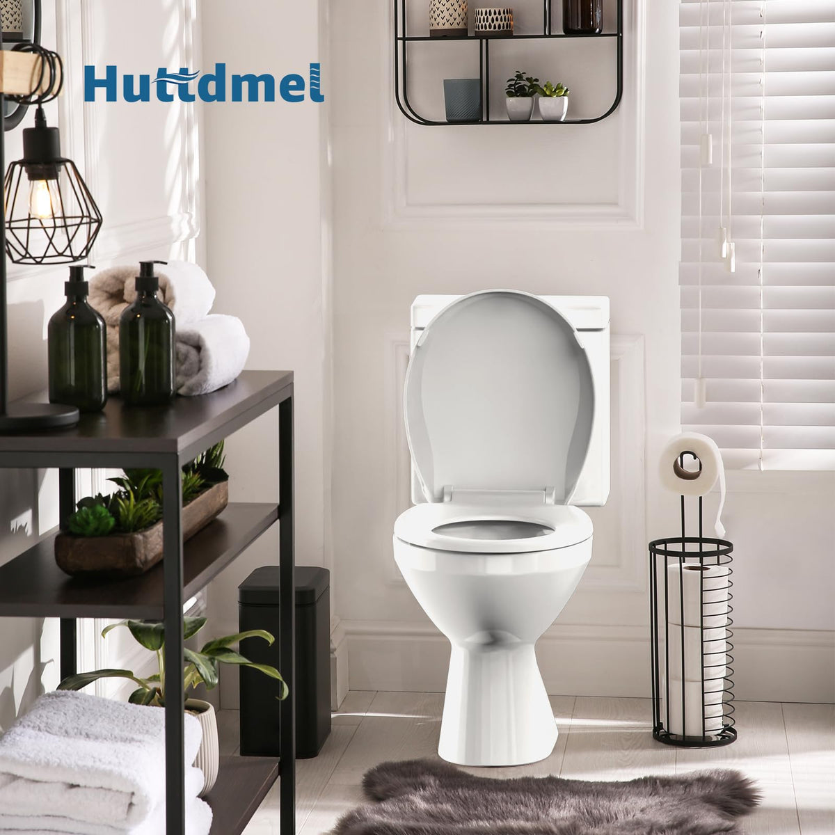 Huttdmel easy-install seat with all hardware and clear instructions.