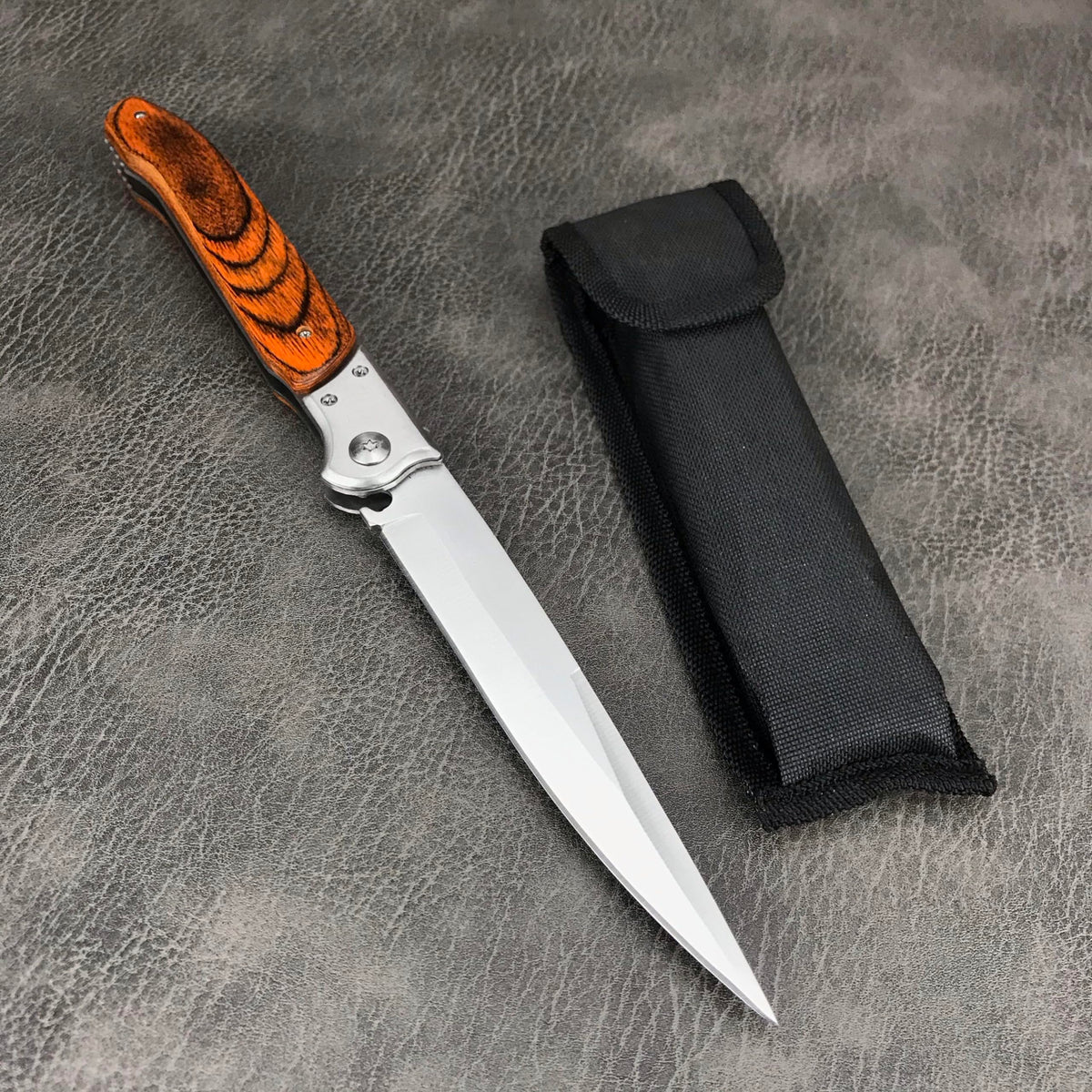 HUAAO SpeedSafe assisted slide-action highlights smooth blade deployment.