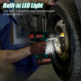 HYCHIKA belt buckle keeps the tool close at hand during work.