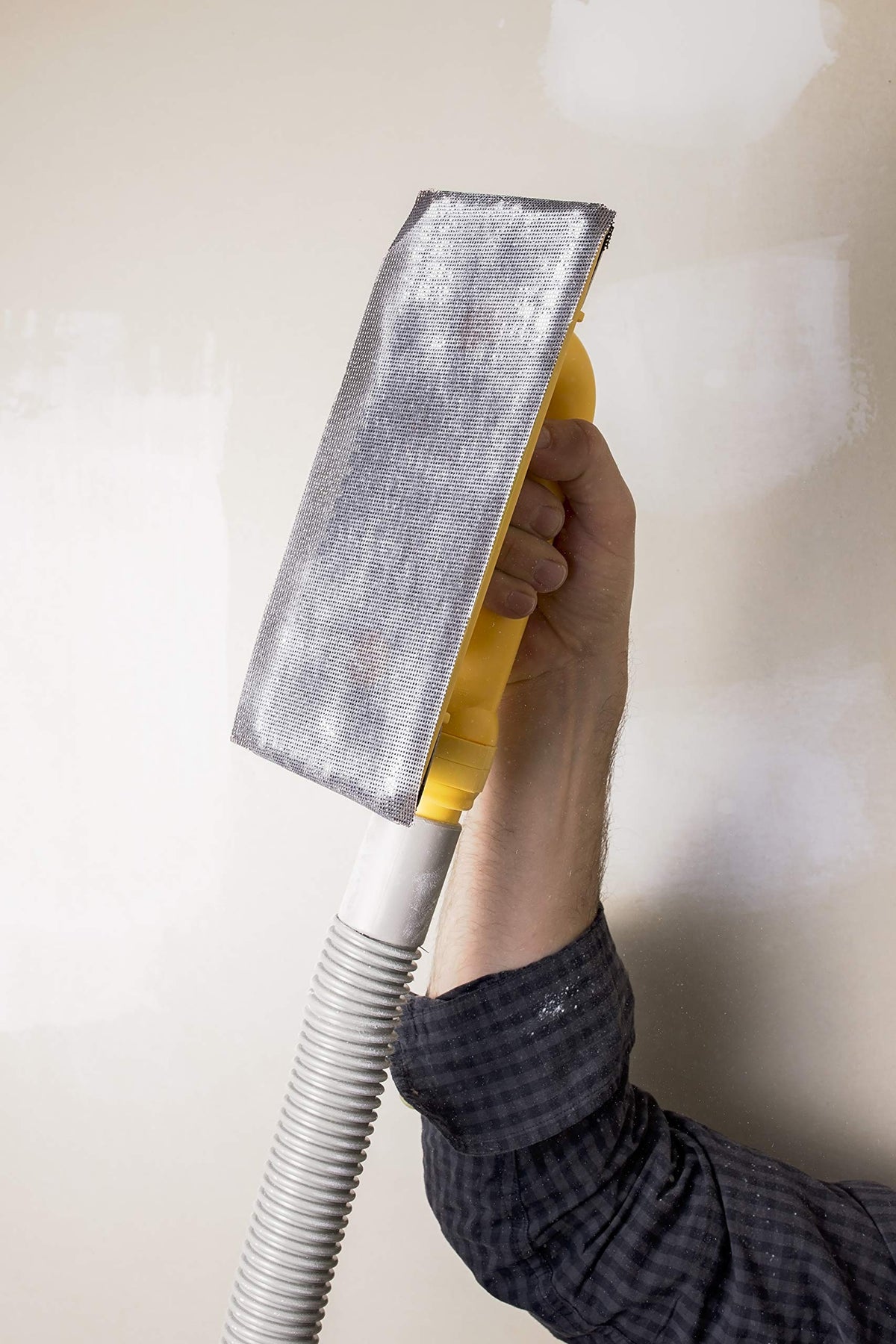Hyde 09165 reversible sanding screen for versatile finishes