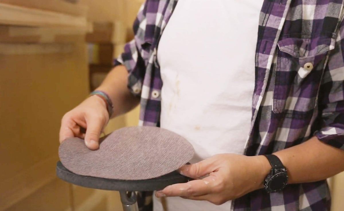 Hyde 09977 Radial Sander delivers a smoother finish with balanced lightweight design