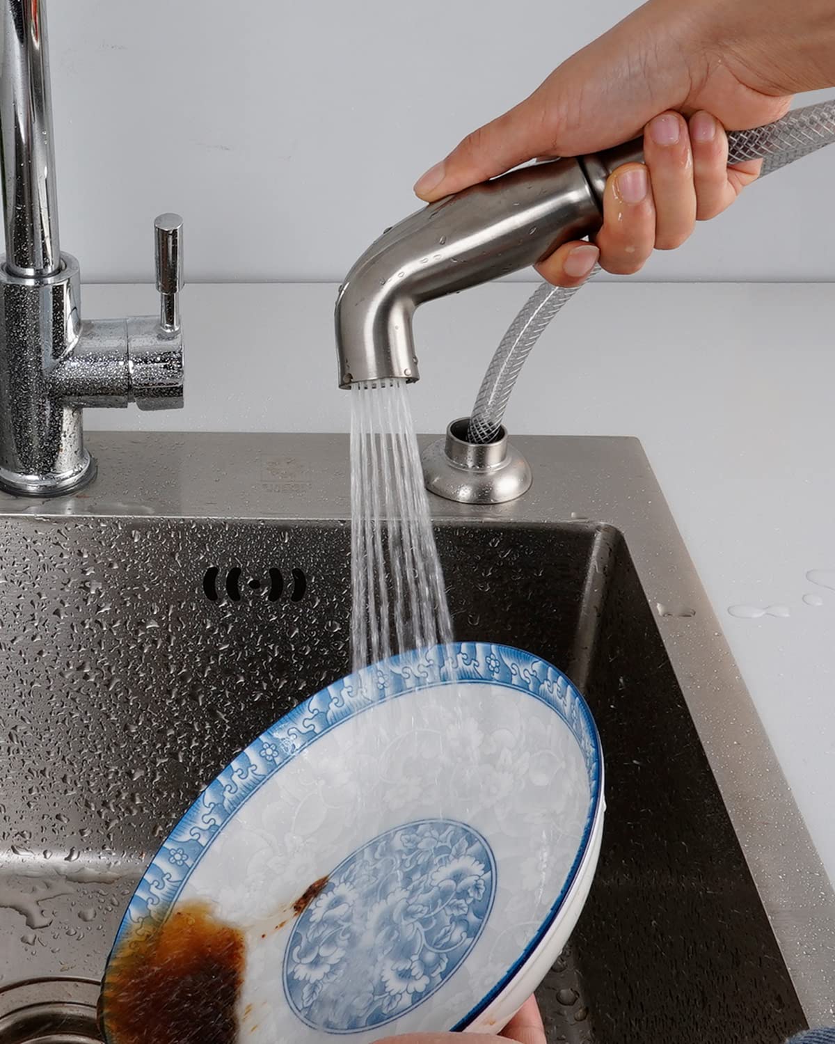 Hygie Rinse installation guide supports quick, step-by-step setup under the sink.