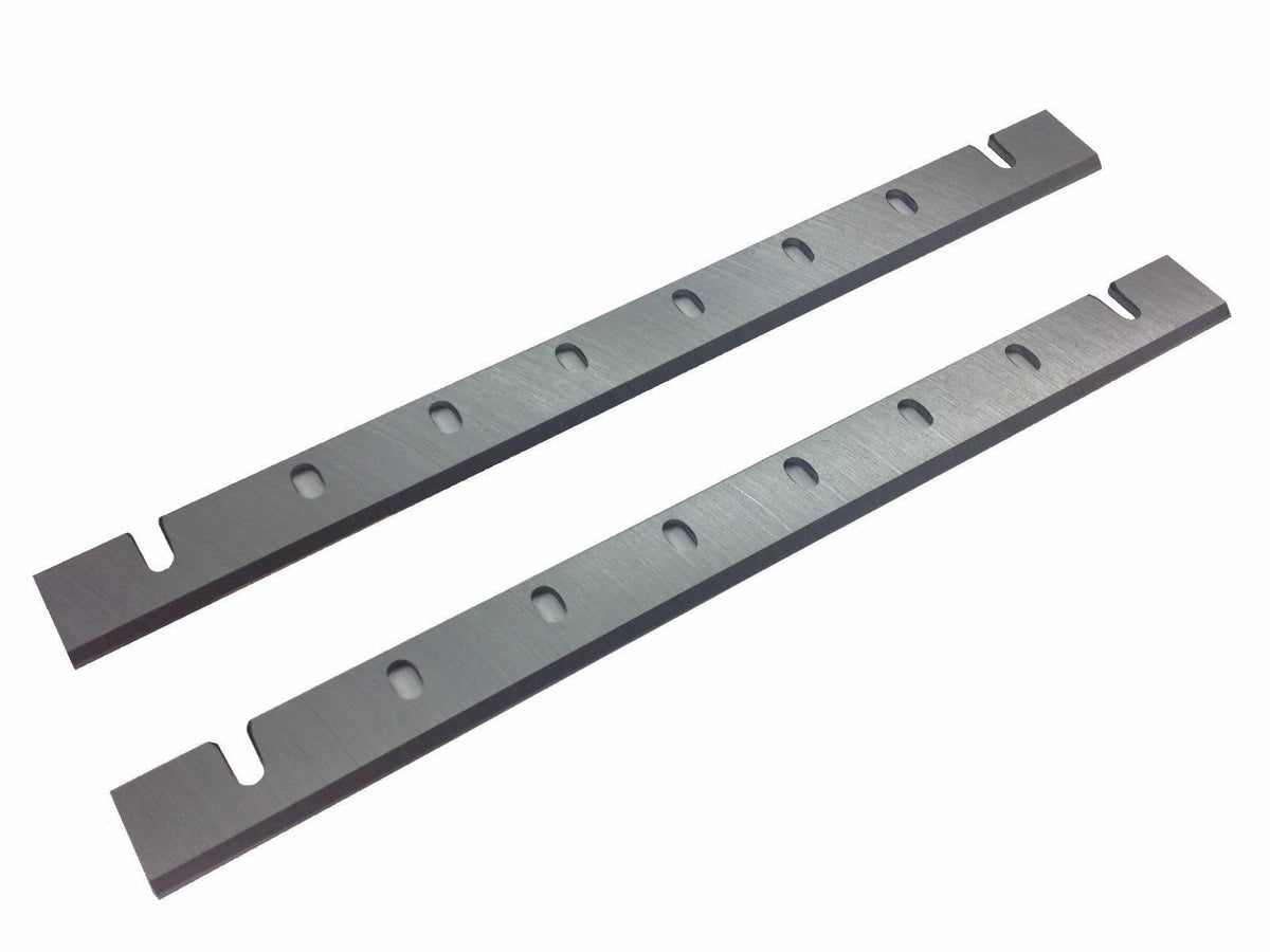 Plastic case keeps HZ planer blades organized and safe.