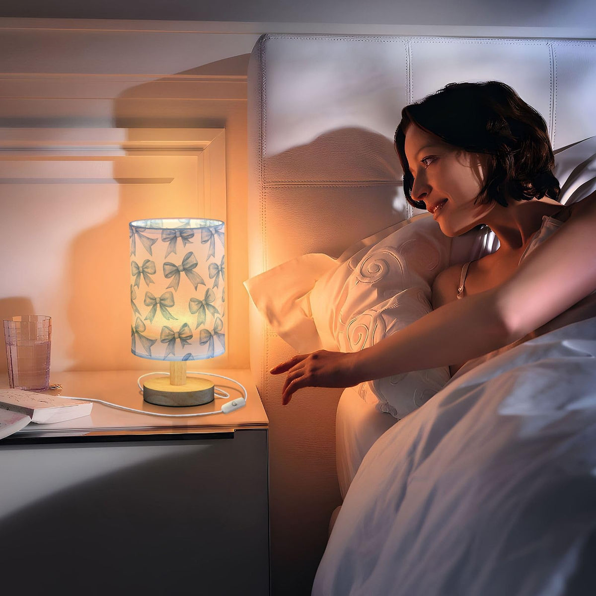 IBGIKWH gift-ready lamp ideal for holidays and special occasions.