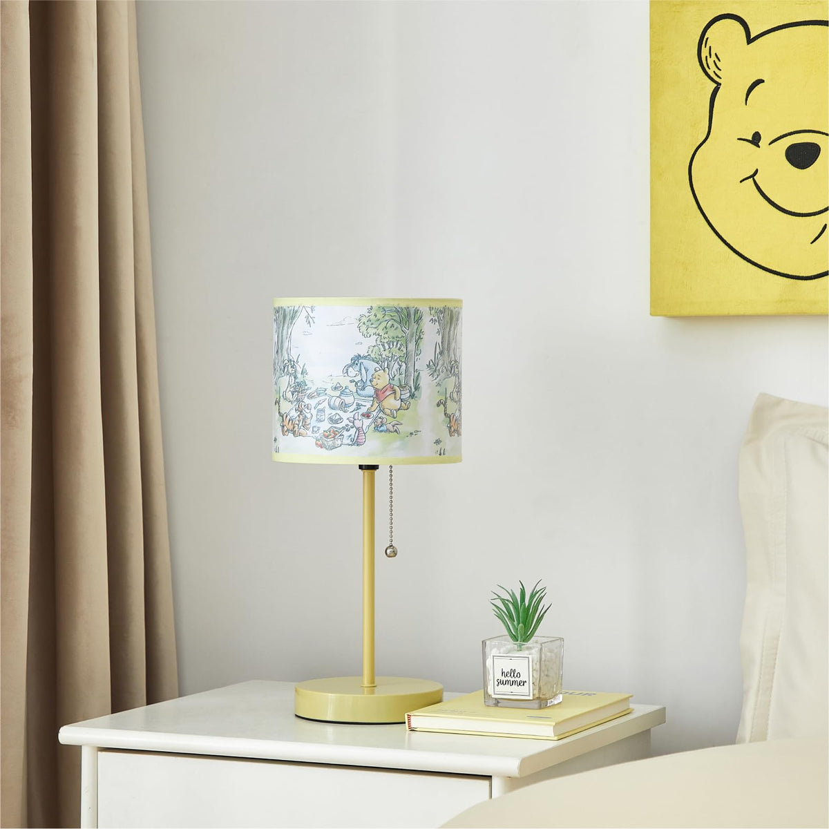 Idea Nuova Winnie Pooh lamp with metal base offers sturdy bedside lighting
