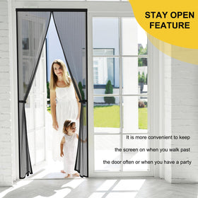 Iduontis middle-seam-closure shows seamless operation of the screen door.
