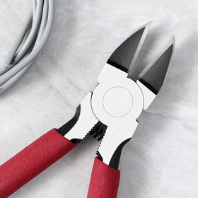 IGAN P6 spring-loaded mechanism reduces hand fatigue during use