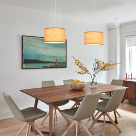 IHENGYANLT beige linen shade creates warm, cozy ambience