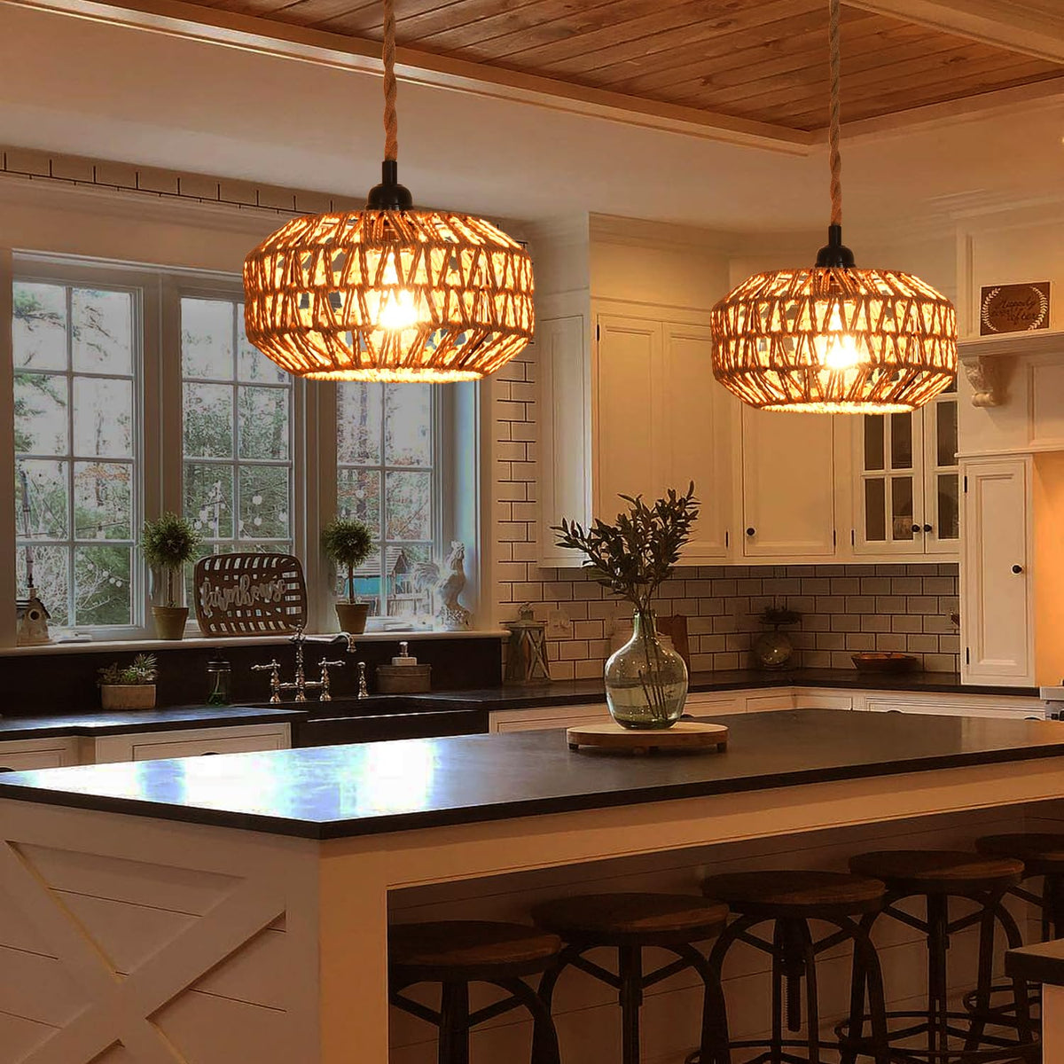 IHENGYANLT farmhouse chandelier, easy assembly for quick style upgrade.
