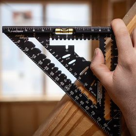 Johnson Johnny Square MACH-1 CNC-machined aluminum frame ensures durability.