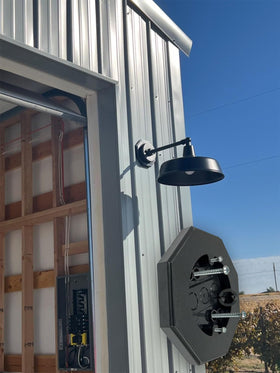 iMBAPrice IMBA-8161-BK weather-resistant construction withstands sun and rain exposure.
