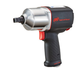 Ingersoll Rand 2135QXPA enabling one-handed forward/reverse operation for quick direction changes.